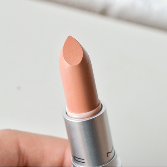 MAC Cosmetics Lipstick *A PERFECT DAY* Limited Edition, Extremely Rare BNWOB - Picture 3 of 8